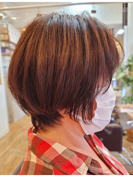 ヘアーズビースリー ポートサイド 大人くびれショート 20代30代40代50代