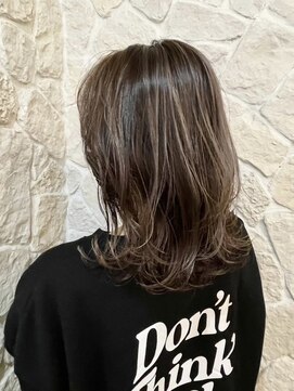 アムネシア たまプラーザ(AMNESIA) シルキーベージュ/ヌーディーベージュ/ハイライト