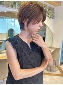 ショート×ハイライト白髪ぼかし×マチルダボブ[心斎橋]