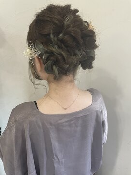 ルーナ ヘアラウンジ(Luuna hair lounge) アップスタイル