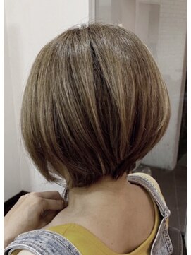 レコジョ(Recojo) (大人めくびれショートボブ)Hide