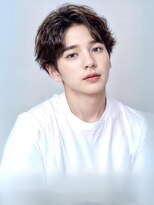 グリッター 仙台中央店(GRITTERs)&nbsp;ナチュラルセンターパート　アップバングショート　パーマ