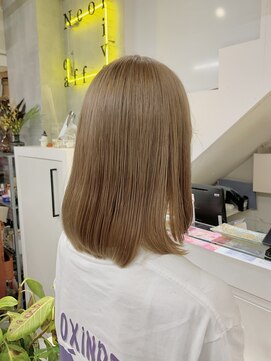 ネオリーブカフ 鶴ヶ峰店(Neolive caff) ダブルカラー　ミルクティーベージュ　ツヤカラー