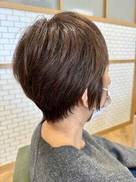 カシータフロル 守山(Casita flor) 手ぐしで簡単ショートスタイル