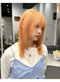 ペールオレンジ
