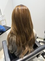 イルミ(iLUMi)&nbsp;iLUMi　×　ベージュカラー