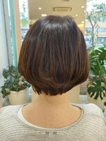 美容室 ジョイフル&well1. ショートボブ