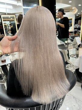 ラピス 渋谷本店(Lapis) ホワイトシルバー/ハイトーン/髪質改善/ストレート/海外風