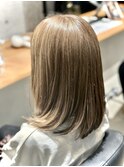 上品ミルクティーベージュ