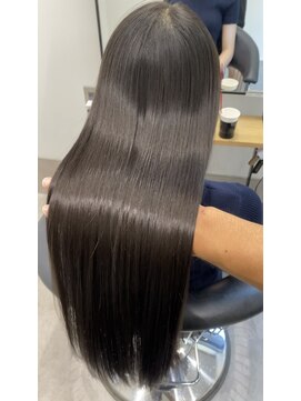 髪質改善・美髪矯正【金川 将聡】