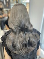 フォンズ(FONS)&nbsp;透明感ダークオリーブ/寒色カラー/艶感就活カラー/表参道/学割