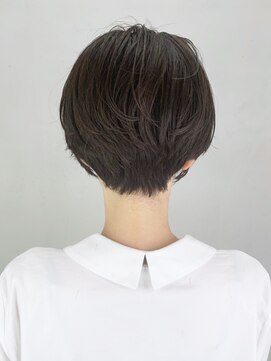 アルバム 銀座(ALBUM GINZA) ショートボブ_外ハネボブアッシュブラウンネオウルフ_ba227313