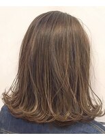 フラバー(flover)&nbsp;【Miyuki】くすみ透明感ベージュ×切りっぱなしボブ