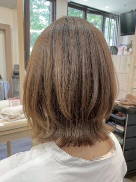 アルターリール(aL ter Rire) レイヤーボブ/福原遼華