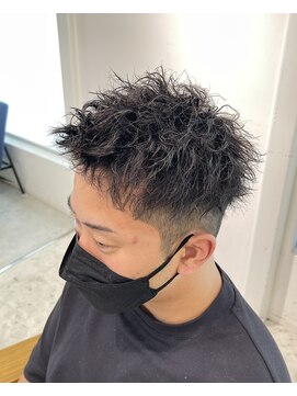 アフューズバイストゥー(Vfuse by StueW) かきあげショート×ツイストパーマ[倉敷][岡山][ハイライト]