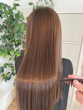 グリーンルームセカンド 結城店(GREEN ROOM. 2nd) 美髪縮毛矯正+髪質改善トリートメント