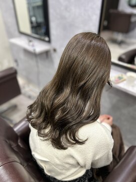 グラッジ 池袋(GLADGE) オリーブグレージュ