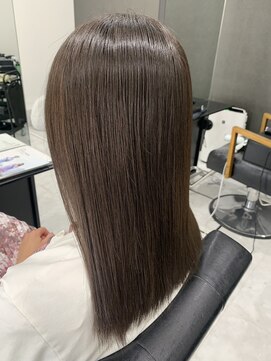 ディティール(Detail) 髪質改善×地毛風グレージュ
