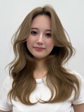 アマトウキョウ アユンチェ(AMA TOKYO×AYUNCHE) 韓国スタイル/ナチュラルくびれヘア_くびれ巻き_レイヤーカット
