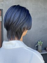 ナナ バイ ピケ(nana by pique)&nbsp;深みネイビーで魅せる、大人クールなショートヘア