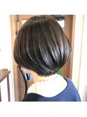 ハルのショートボブ。