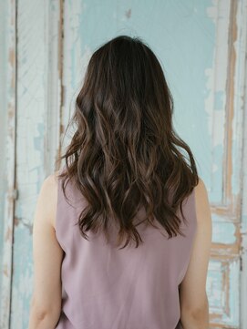 ヘアアンドリラクゼーション シャッセ(Hair&Relaxation SASE) 大人ロングスタイル