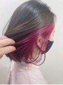 ぷつっとボブ/インナーカラー/イヤリングカラーストロングピンク