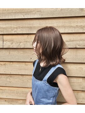 サロンドラ(Salon de La.) ミディアム