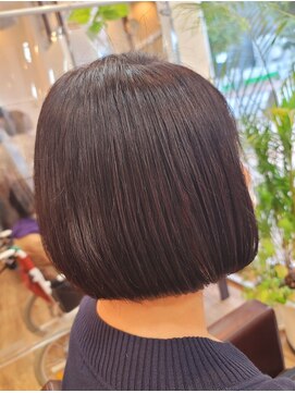 ヘアーズビースリー ポートサイド 丸みボブXぱつんとボブXボブ 2 20代30代40代50代60代