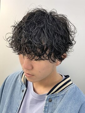 ヒート トウキョウ 目黒店(HEAT TOKYO) ツイスパセンターパートマッシュ波巻きダウンパーマメンズ目黒