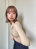 お肌がワントーン明るく見えるナチュラルベージュ