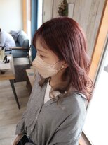 アルル ヘアー(ALULU HAIR) キュートにチラ見せ『ピンクベージュ×イヤリングアッシュ』