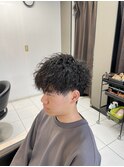 ツイストスパイラルパーマ　ツイストパーマ　メンズカット　眉毛