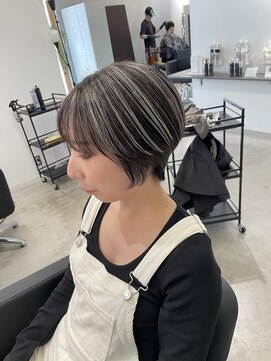 キング 高槻(K!ng) 縮毛矯正髪質改善ハイライトレイヤーカット高槻美容室エクステ