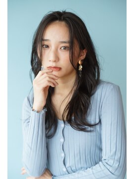 ルフュージュ バイ プロデュース 相模大野店(Refuge by Produce) 暗髪/レイヤーカット/長めバング