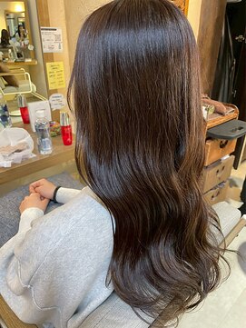 ヘアリゾート粋 ウナム 新宿東口店(enam) 透明感ナチュラルブラウン/レイヤーカット/カール