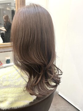 バロックトーキョー(BAROQUE TOKYO) グレージュカラー/髪質改善カラー【表参道原宿美容室】