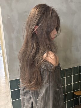 シキ(SHIKI) ミルクティーグレージュ