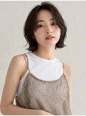 ダークブラウン 髪質改善 顔周りカット 外ハネボブ 20代