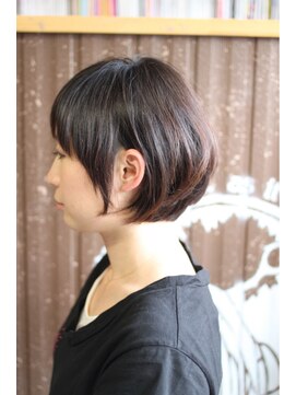 オーバーキャプテンネイキッド(OVER CAPTAIN NAKED) Sweetラウンドマッシュショート(モテショート）