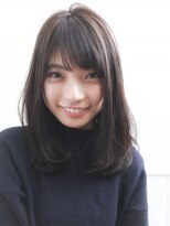 ネオリーブ クーロ(Neolive curro)&nbsp;透明感のある暗めカラーの定番ミディ