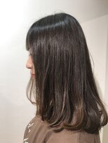 ココ スムス(coco sumusu) サラツヤミディアム×内巻き