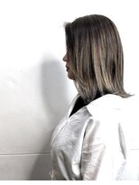 フェアリーテール つきのわ店&nbsp;外ハネグレーバレイヤージュ