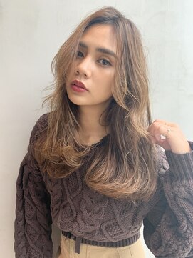 アルバム 銀座(ALBUM GINZA) ナチュラルロング_耳かけウェーブパーマフォギーベージュ_56990