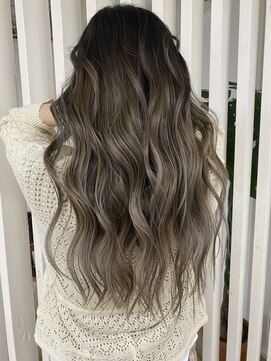 ピグメント(pigment) リアル外国人風バレイヤージュカラー