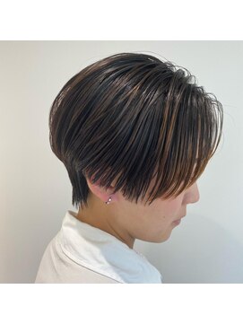 エレノア 梅田店(Eleanor) ハンサムショート