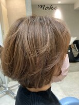 ニッチ(Niche) 大人かわいいふんわりボブ