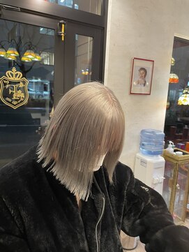 フェイバー 警固店(FAVOR) シルバーハイトーン