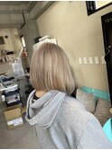 どこから見ても最高級のミルクティーカラー
