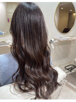 ロイ(ROY)&nbsp;【ROY】人気の透明感アッシュカラー☆